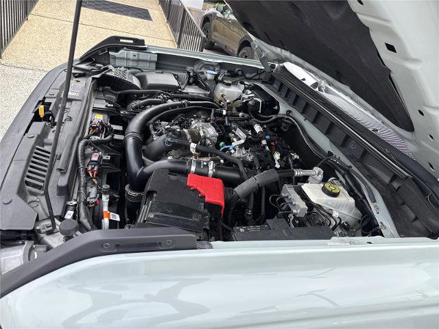 Certified 2021 Ford Bronco Outer Banks w/ Sasquatch Package image 30