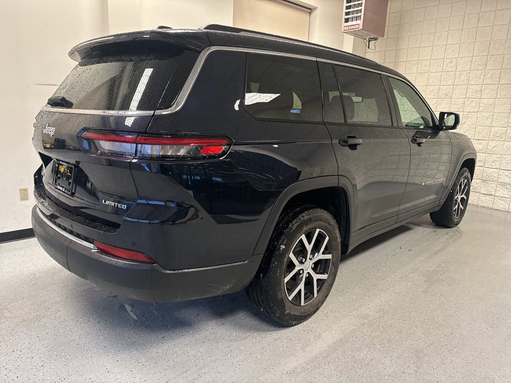Used 2023 Jeep Grand Cherokee L Limited image 8