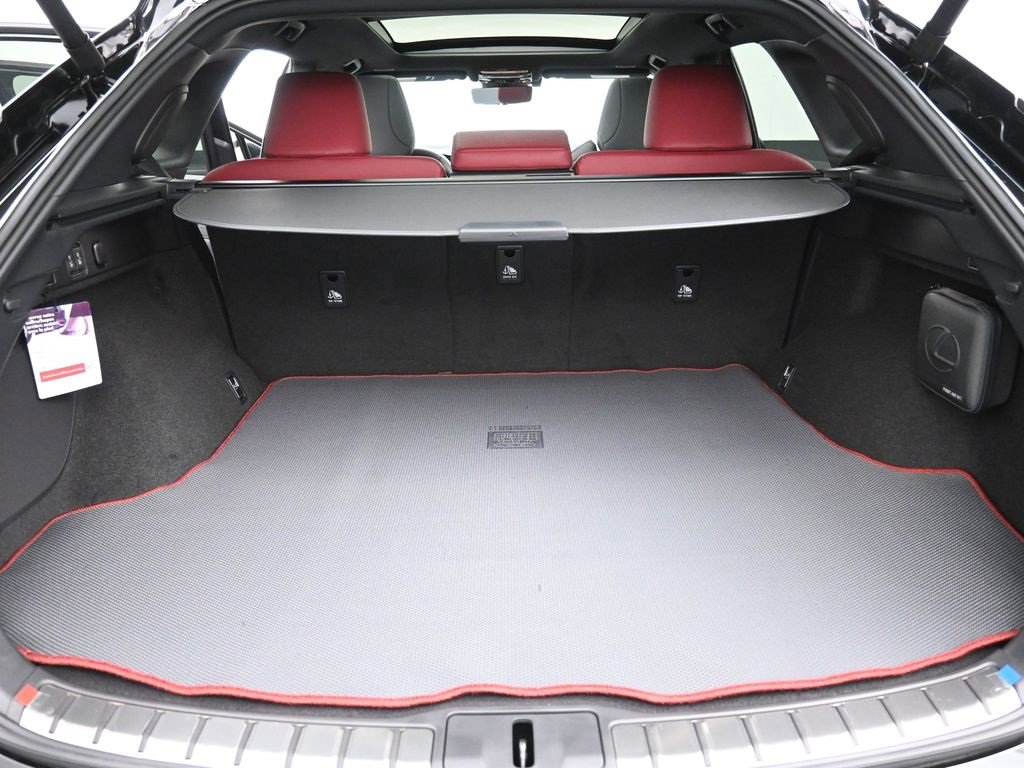 Used 2024 Lexus RX 500h F Sport image 10