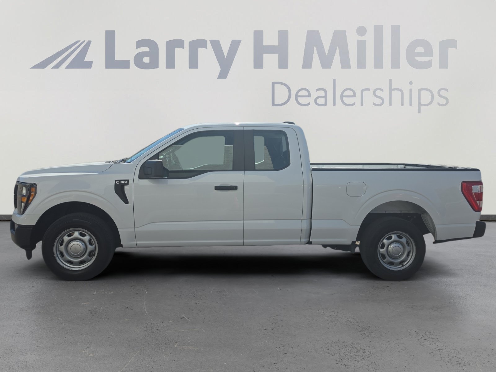 Certified 2023 Ford F150 XL w/ Bed Utility Package RWD image 2