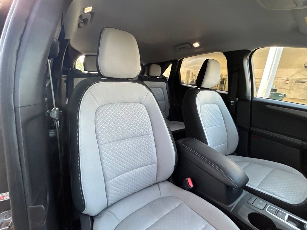 Certified 2023 Ford Escape Active FWD image 27