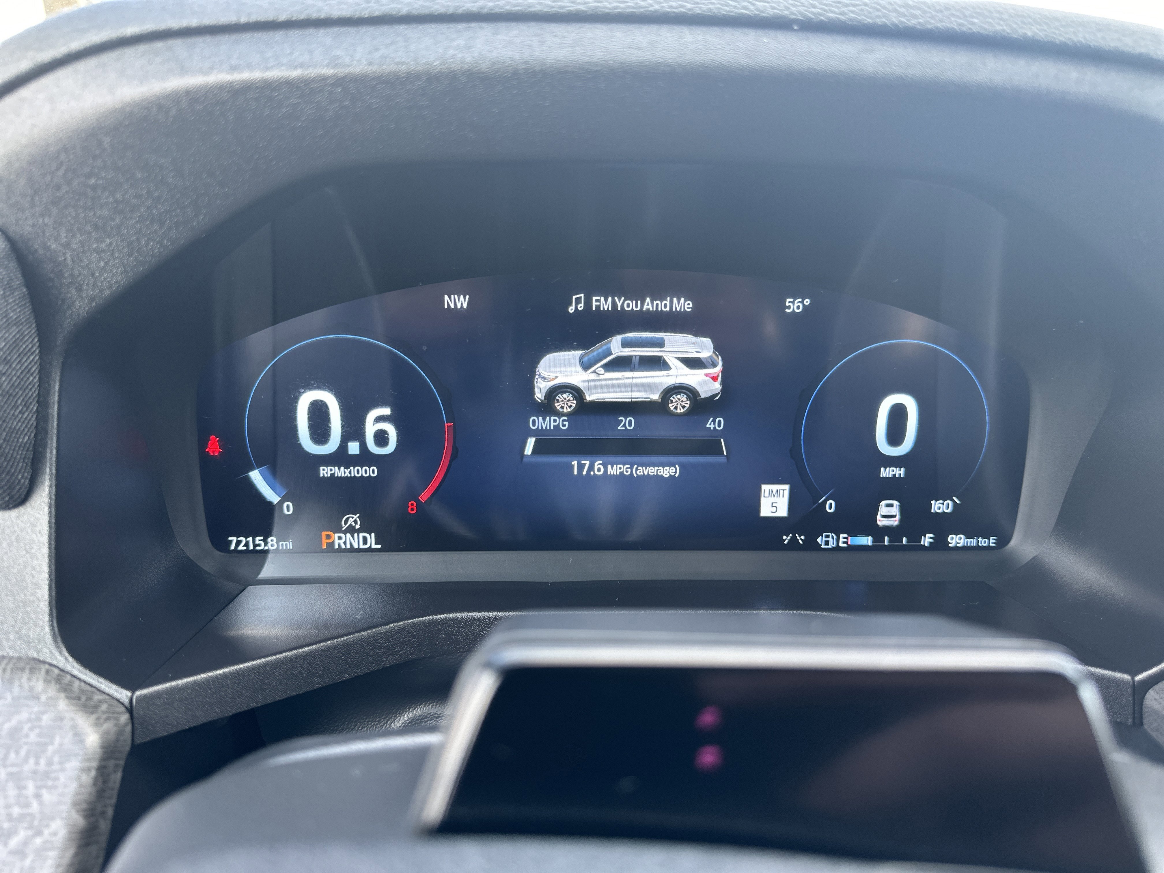 Certified 2025 Ford Explorer Platinum w/ Ultimate Package image 21