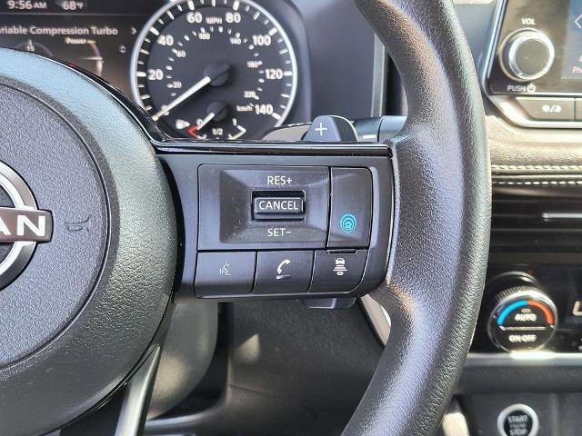 Used 2022 Nissan Rogue SV FWD image 26
