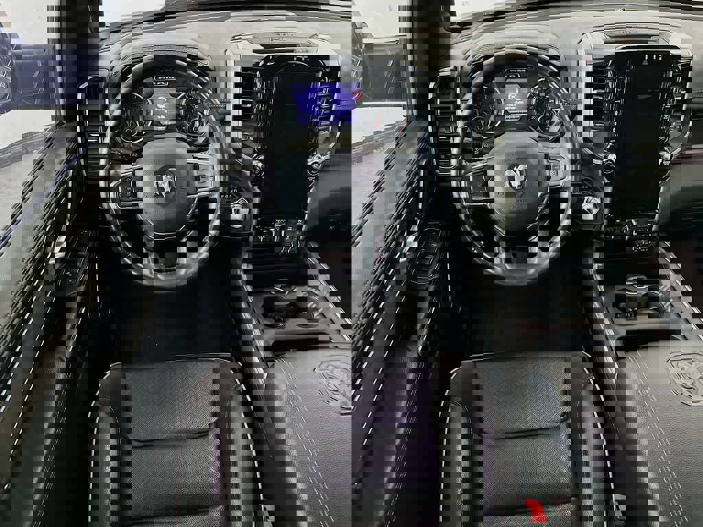 Used 2022 RAM 1500 Laramie image 13