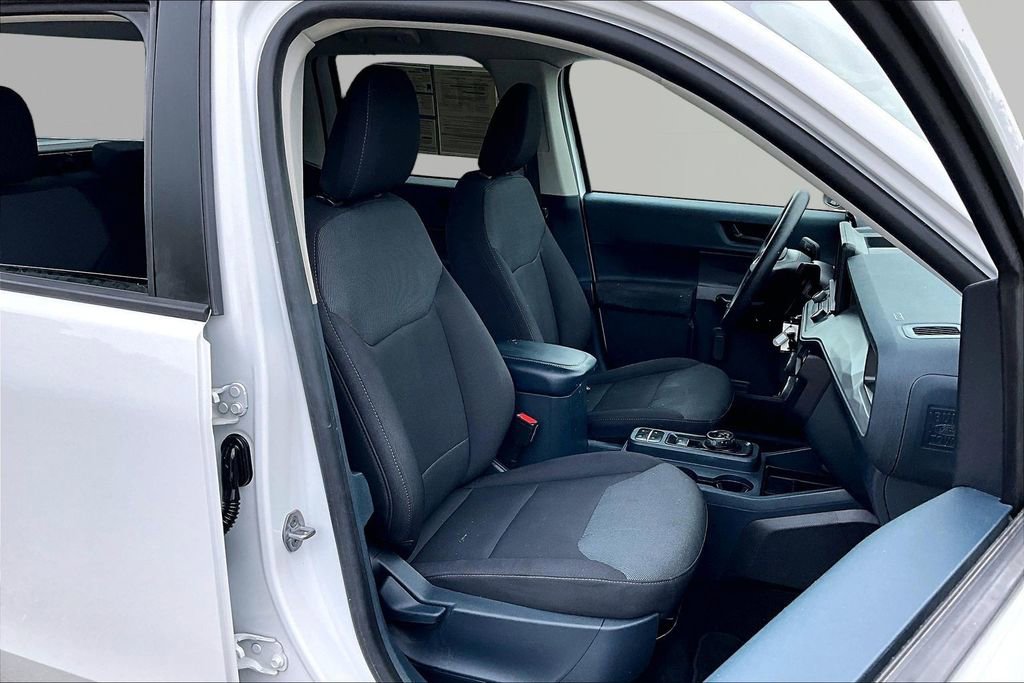 Certified 2022 Ford Maverick XL FWD image 7