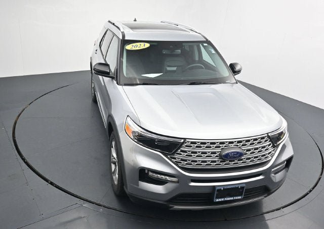 Certified 2023 Ford Explorer Limited w/ Limited Technology Package AWD/4WD image 28