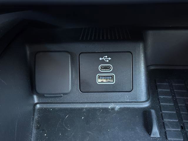 Certified 2025 Ford Bronco Sport Outer Banks w/ Outer Banks Tech Package+ AWD/4WD image 15