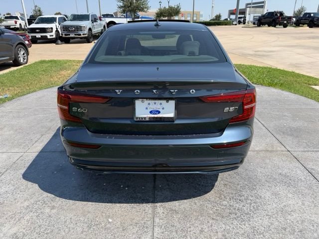 Used 2024 Volvo S60 B5 Plus AWD/4WD image 5
