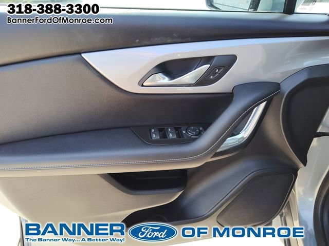 Used 2023 Chevrolet Blazer LT image 14