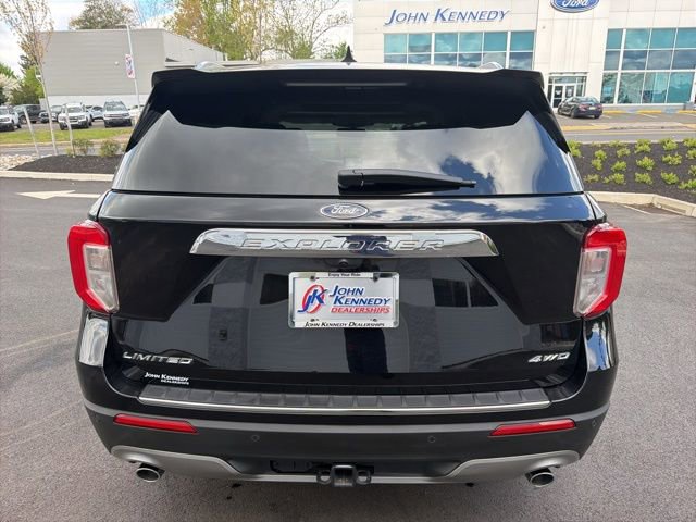 Certified 2022 Ford Explorer Limited w/ Limited Technology Package AWD/4WD image 5