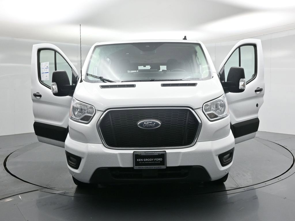 Certified 2022 Ford Transit 350 XLT RWD image 28