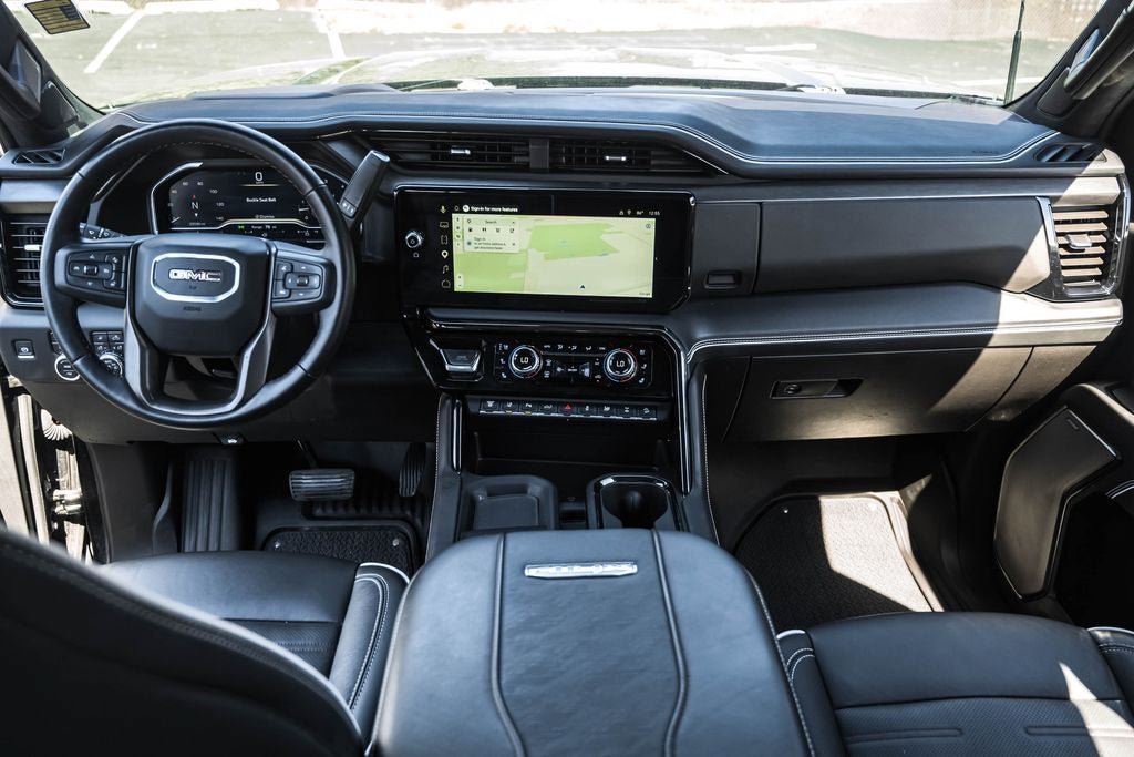 Used 2025 GMC Sierra 2500 AT4X AWD/4WD image 19