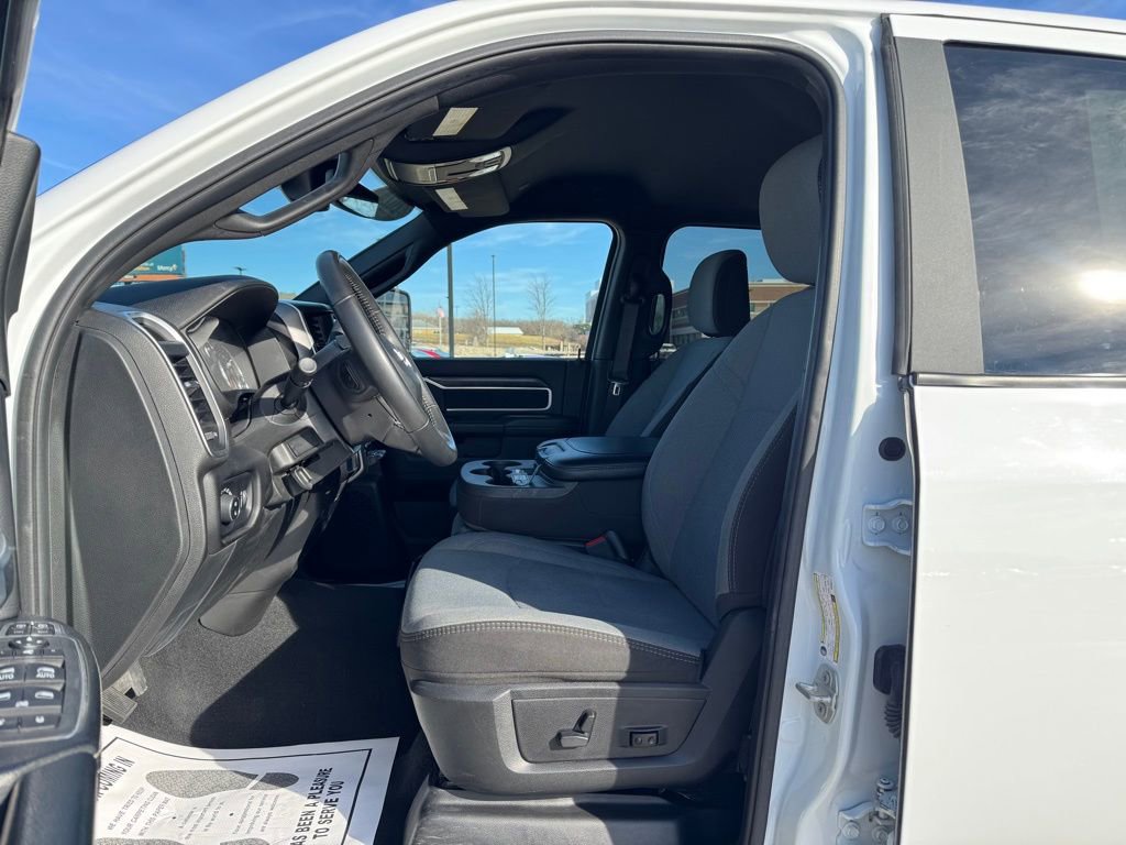 Used 2024 RAM 2500 Big Horn AWD/4WD image 9