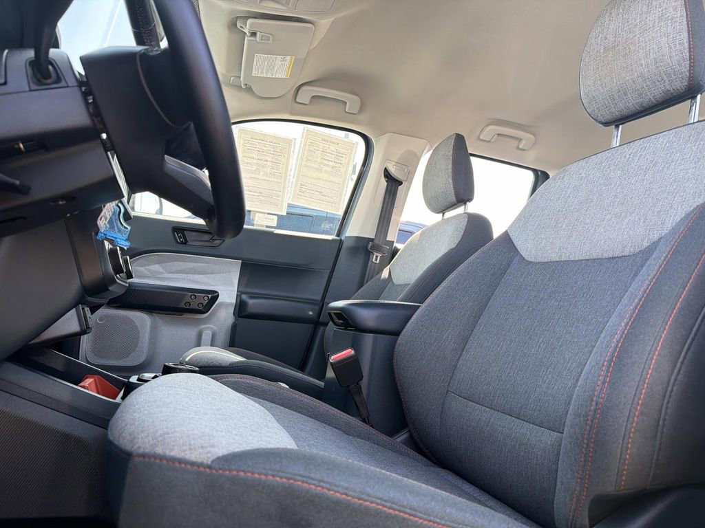 Certified 2024 Ford Maverick XLT w/ XLT Luxury Package image 22