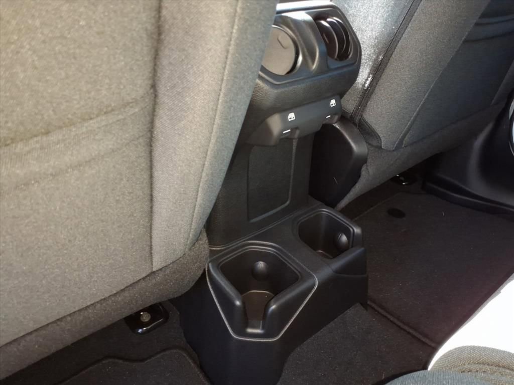 Used 2025 Jeep Gladiator Sport image 14