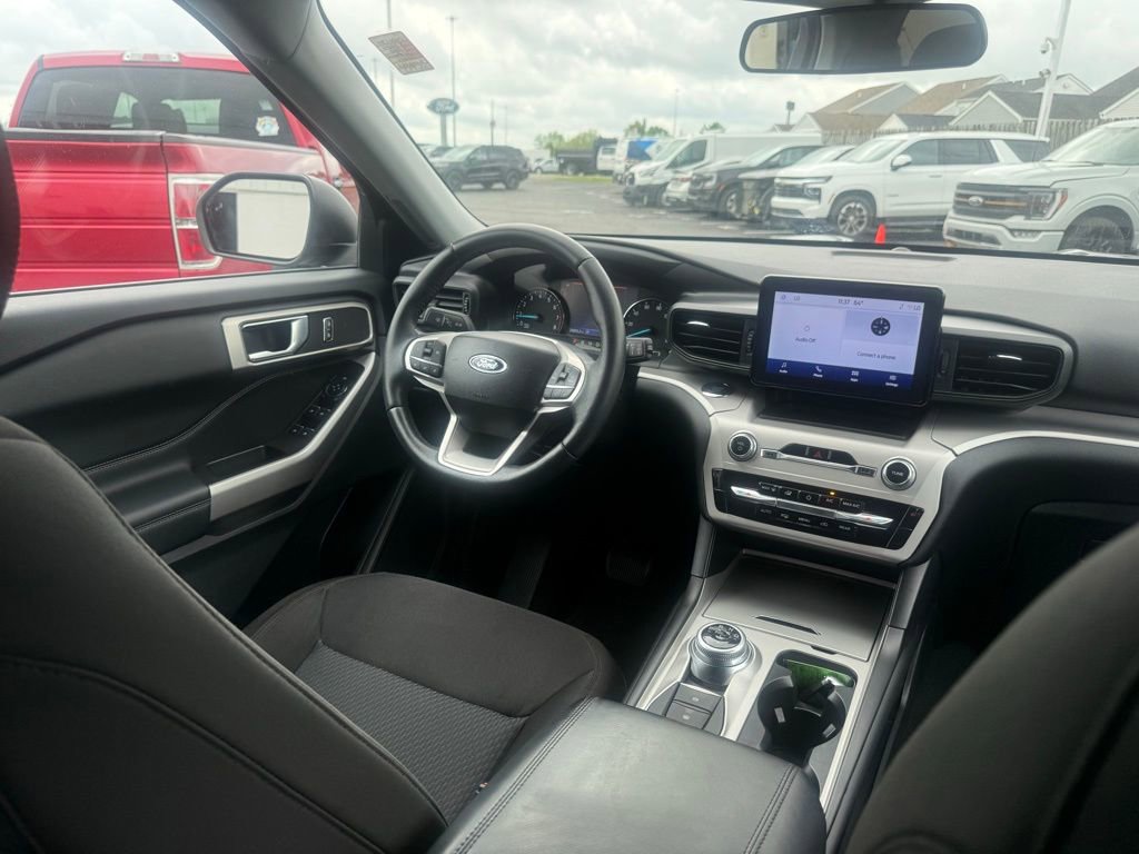 Certified 2024 Ford Explorer XLT AWD/4WD image 52