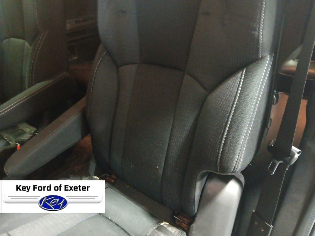Used 2023 Subaru Ascent Premium w/ Convenience Package AWD/4WD image 17