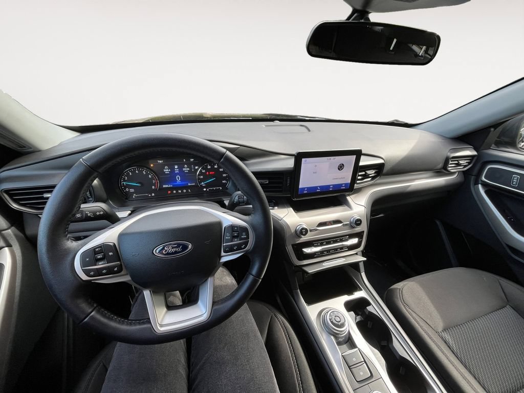 Certified 2023 Ford Explorer XLT AWD/4WD image 10
