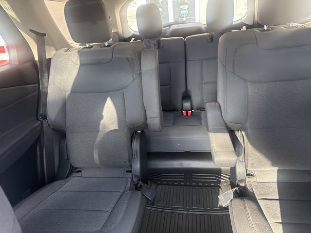 Certified 2025 Ford Explorer Active RWD image 15