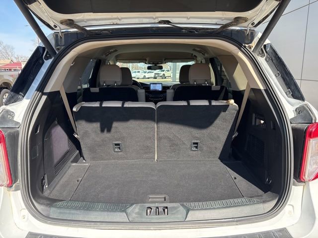 Certified 2020 Ford Explorer Limited AWD/4WD image 12