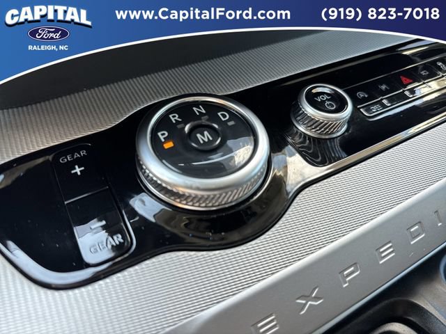 Certified 2025 Ford Expedition Active RWD image 31