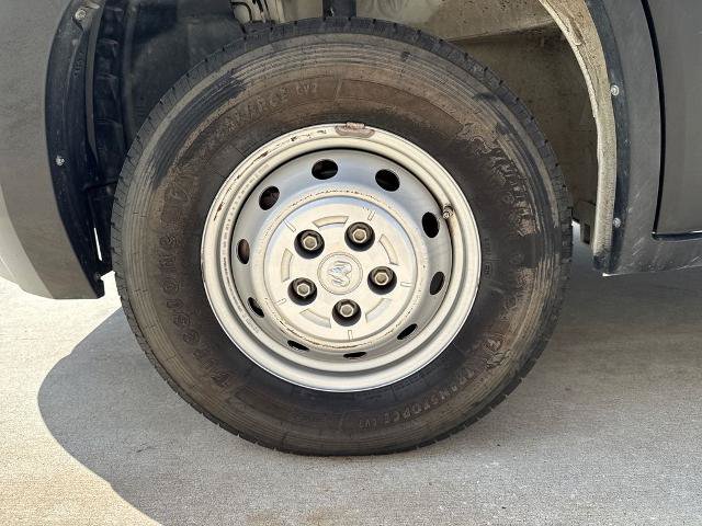 Used 2025 RAM ProMaster 2500 w/ Convenience Group FWD image 10