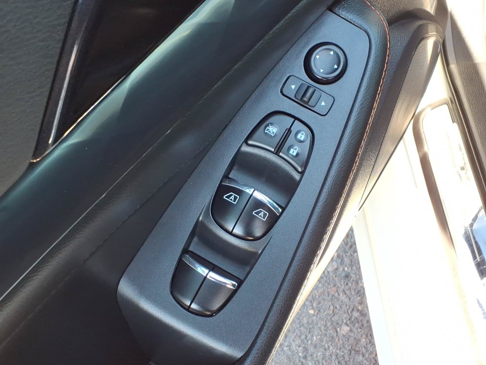 Used 2020 Nissan Maxima SR FWD image 21