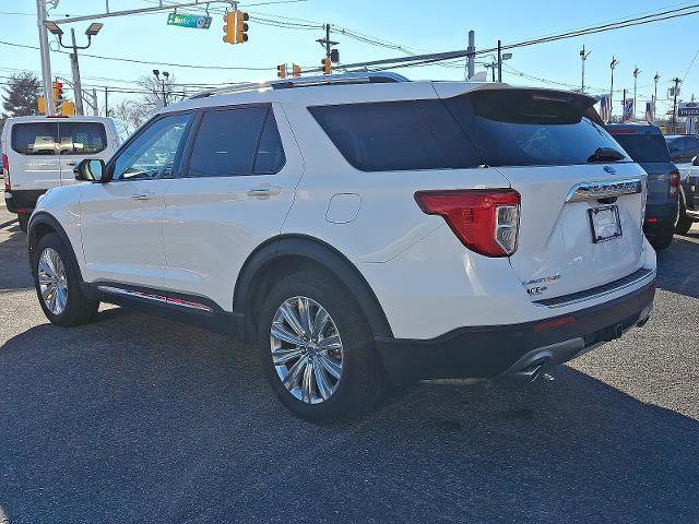 Certified 2022 Ford Explorer Limited w/ Limited Technology Package image 2