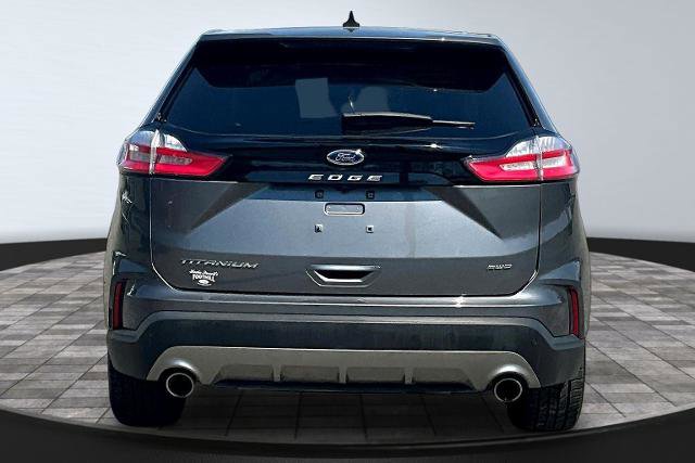Certified 2024 Ford Edge Titanium AWD/4WD image 4