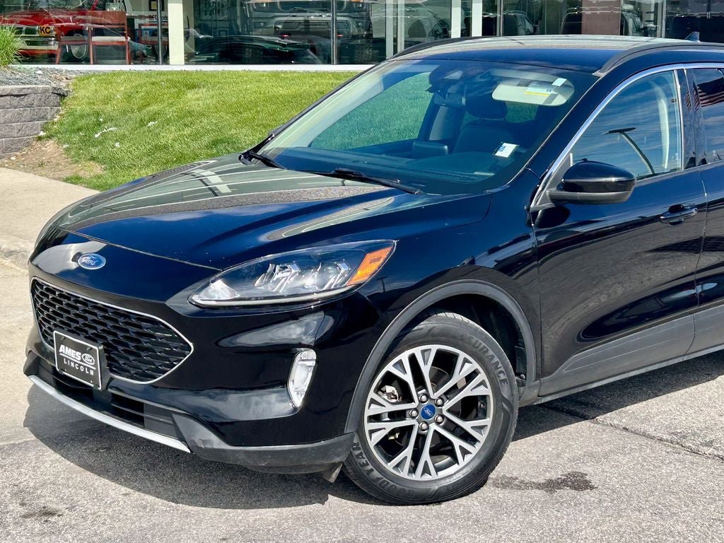Certified 2020 Ford Escape SEL AWD/4WD image 2