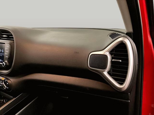 Used 2023 Kia Soul LX w/ LX Technology Package FWD image 15