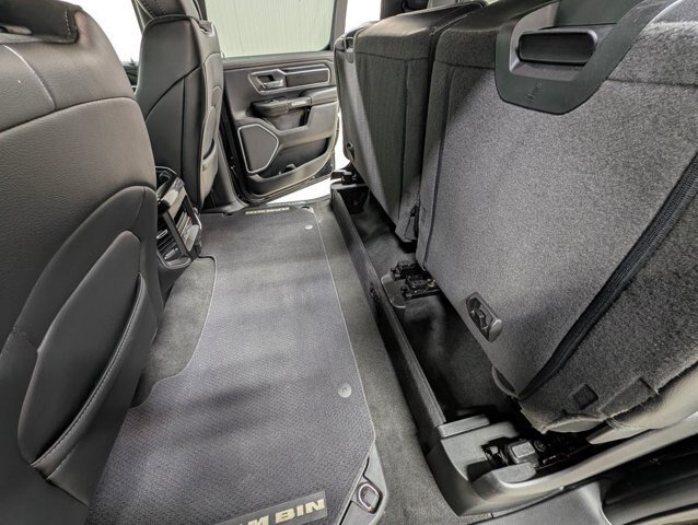 Used 2021 RAM 1500 Laramie AWD/4WD image 20