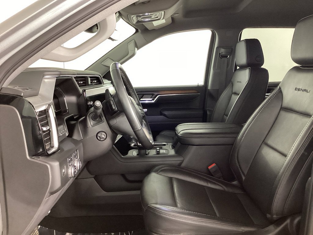 Used 2025 GMC Sierra 1500 Denali w/ Technology Package AWD/4WD image 10