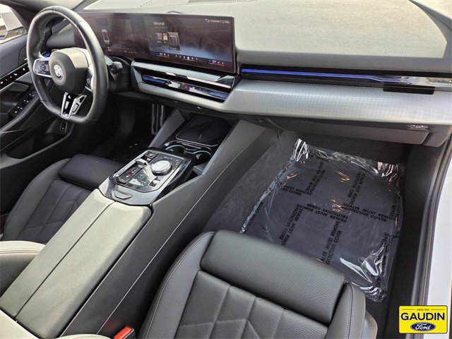 Used 2024 BMW 530i w/ M Sport Package image 18