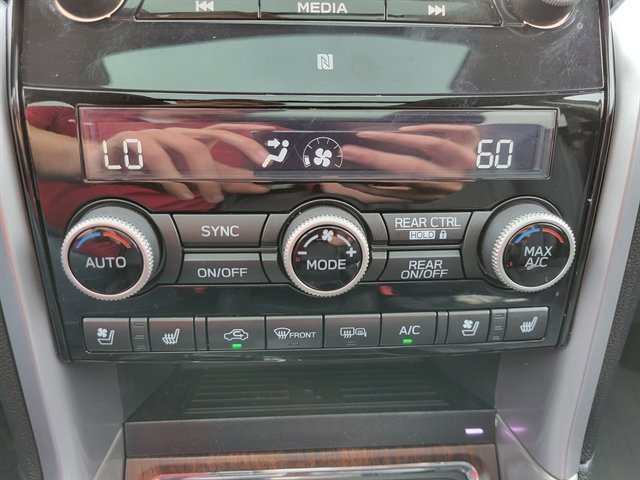 Used 2021 Subaru Ascent Touring w/ Popular Package #2A image 21