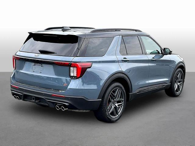 Certified 2025 Ford Explorer ST AWD/4WD image 7