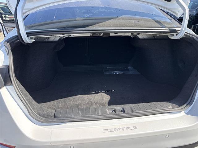 Used 2024 Nissan Sentra SR FWD image 27