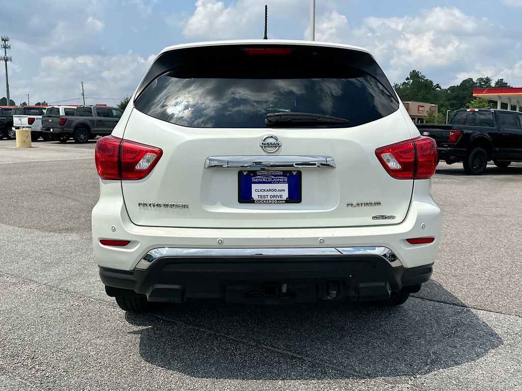 Used 2018 Nissan Pathfinder Platinum FWD image 15
