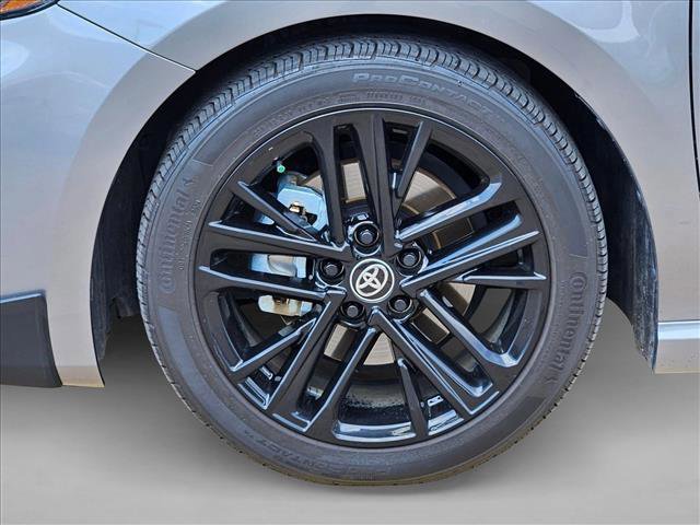 Used 2025 Toyota Camry SE FWD image 24