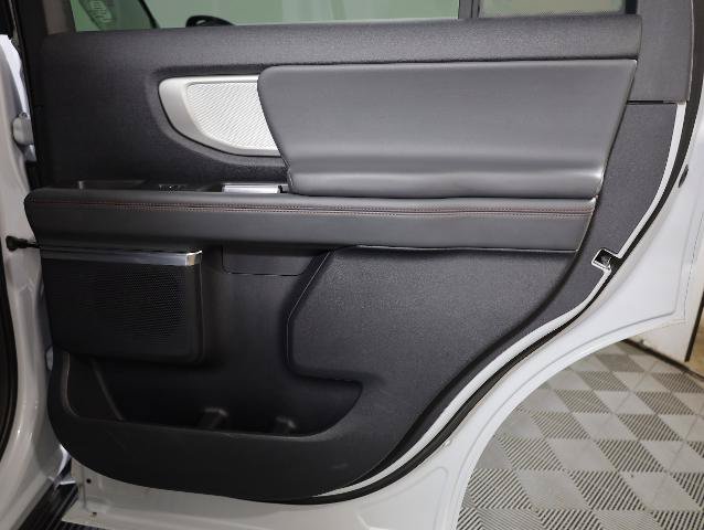 Certified 2025 Ford Expedition Active AWD/4WD image 34