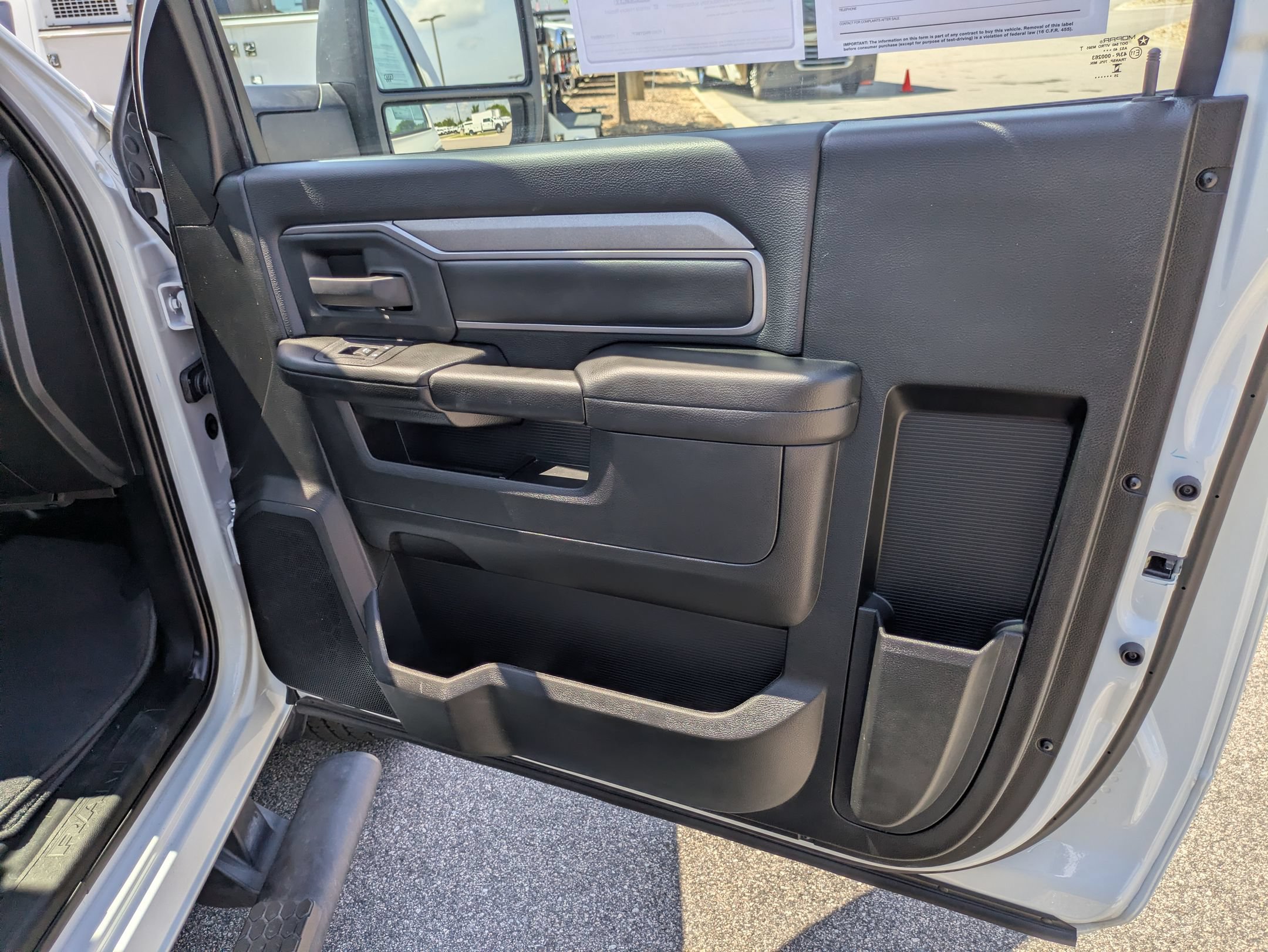Used 2026 RAM 2500 Tradesman RWD image 33