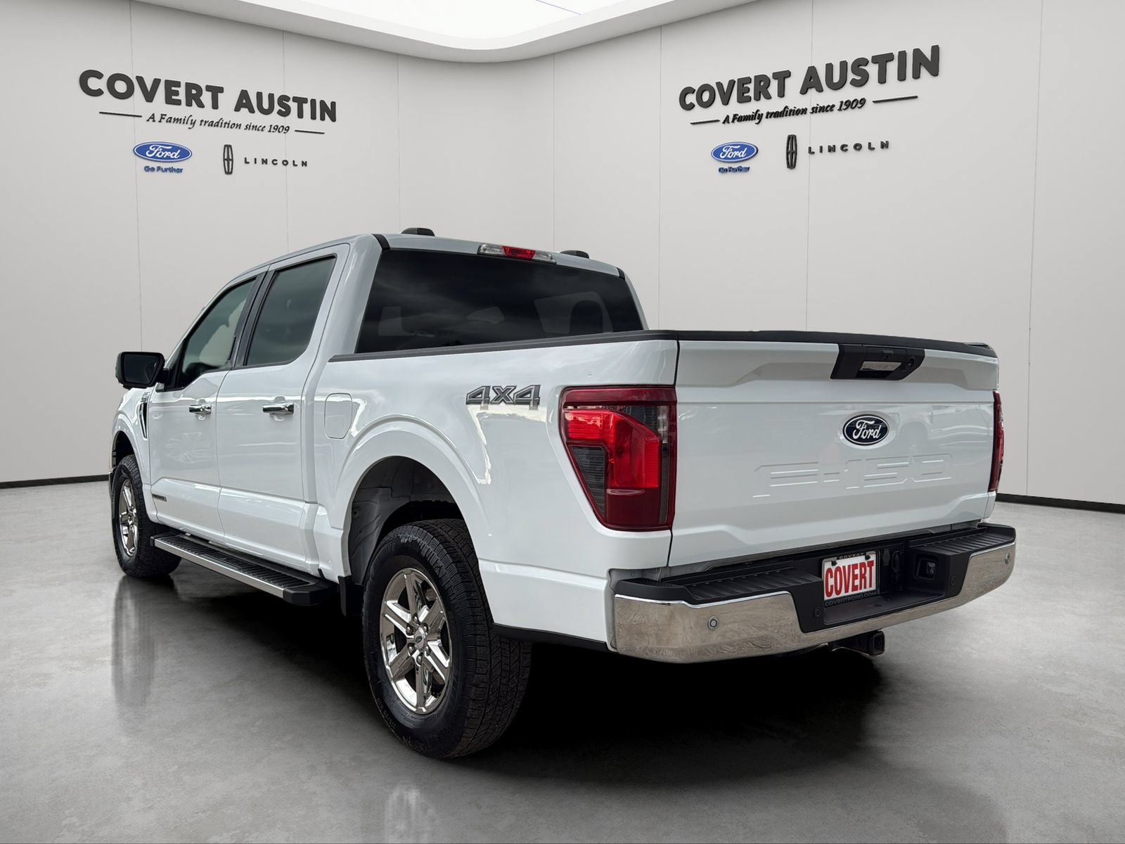 Certified 2024 Ford F150 XLT w/ Mobile Office Package AWD/4WD image 3