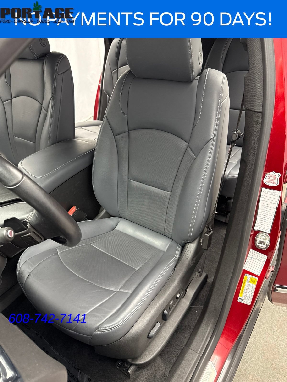 Used 2024 Buick Enclave Premium AWD/4WD image 9