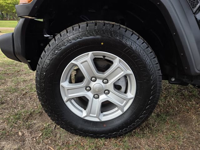 Used 2022 Jeep Wrangler Unlimited Sport image 26