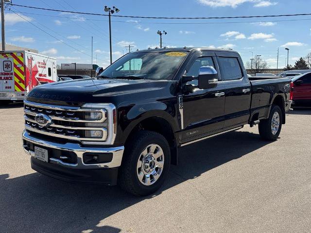 Certified 2024 Ford F250 Lariat w/ Lariat Ultimate Package AWD/4WD image 2