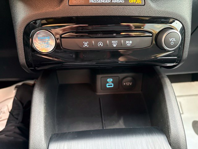 Certified 2023 Ford Escape ST-Line Select w/ Tech Pack #1 AWD/4WD image 24