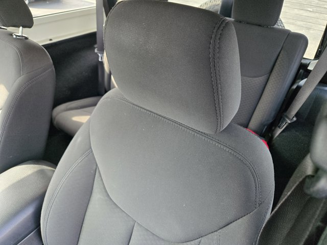 Used 2017 Jeep Wrangler Sport image 21