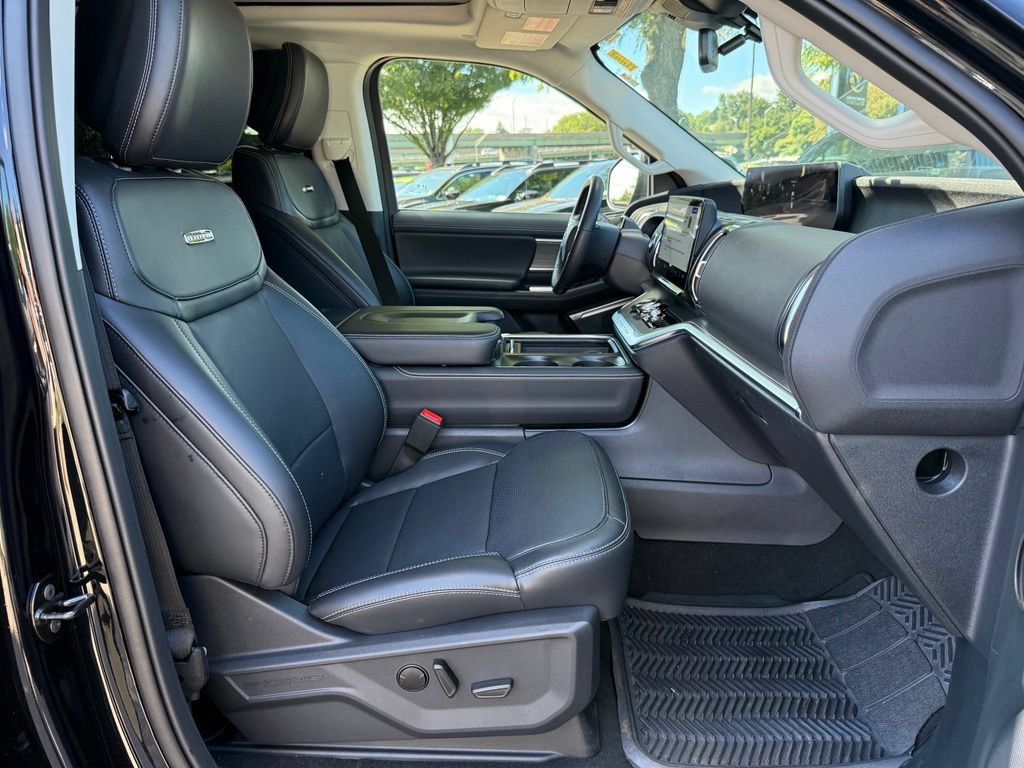 Certified 2026 Ford Expedition Max Platinum AWD/4WD image 31
