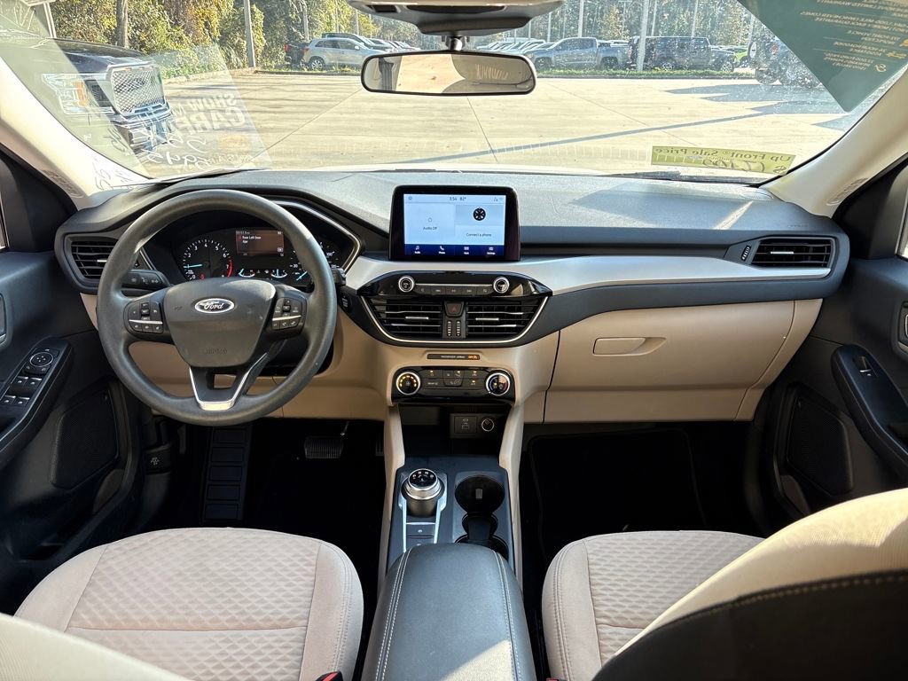 Certified 2022 Ford Escape SE image 11