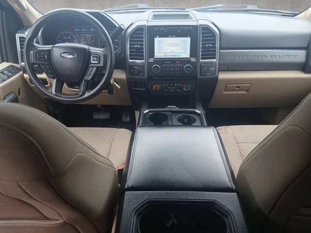 Certified 2017 Ford F250 XLT w/ XLT Value Package RWD image 21